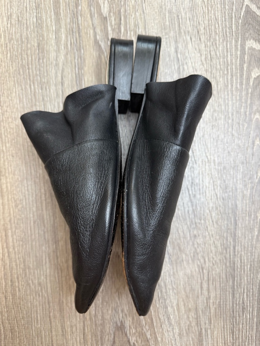 Free People Sienna Black Leather Ruffle Mules Size 9/39 - Picture 8 of 10
